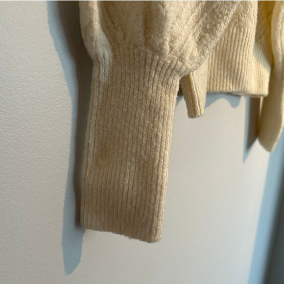 Express Textured Balloon Sleeve Sweater, Cream – Women’s Medium - Picture 2 of 5
